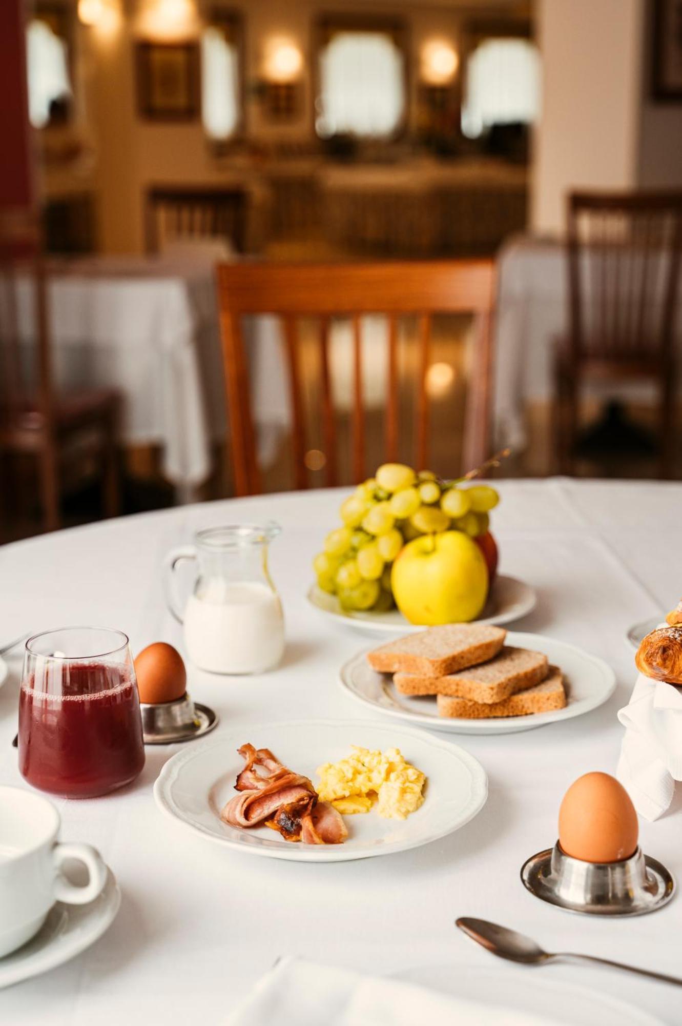 ויאסטה Hotel Degli Aranci מראה חיצוני תמונה